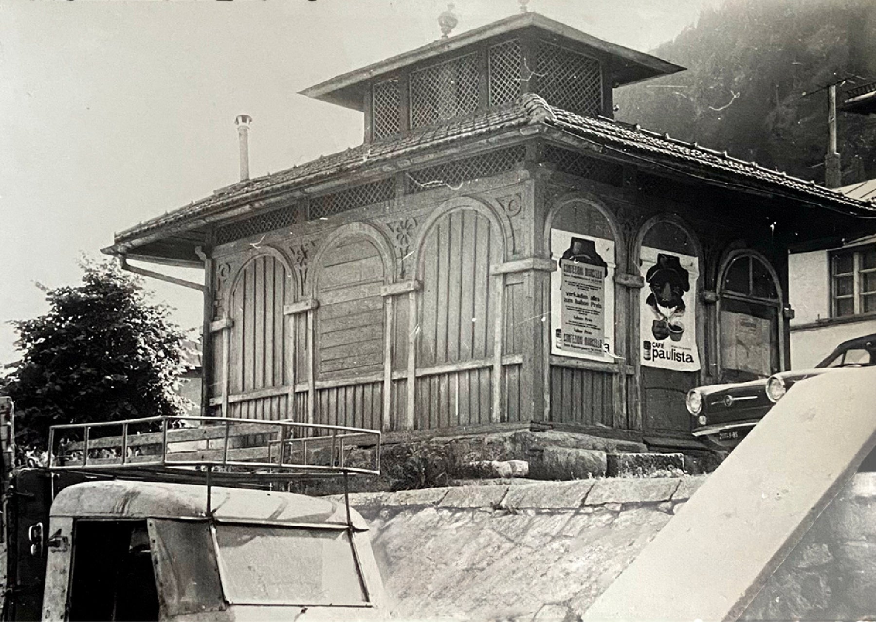 Moda è Modo: Italian Slow Fashion and Jewelry Born in the Alps, since 1976