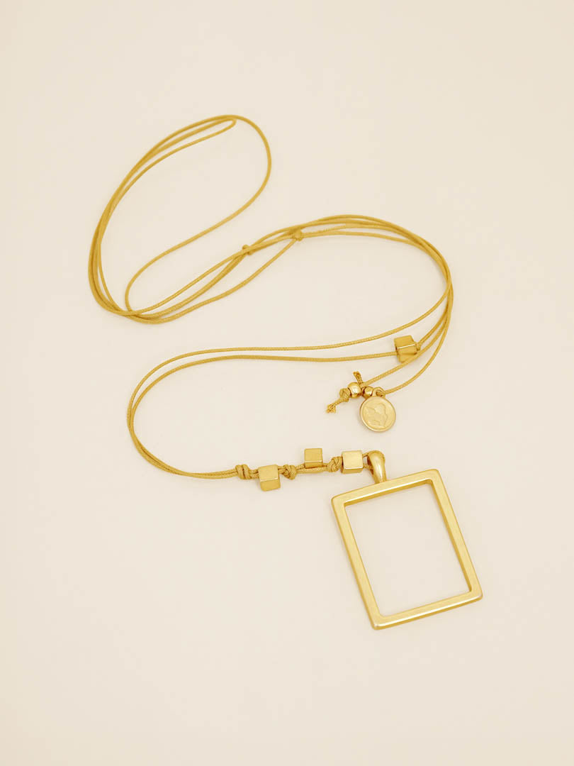 Collana Holly